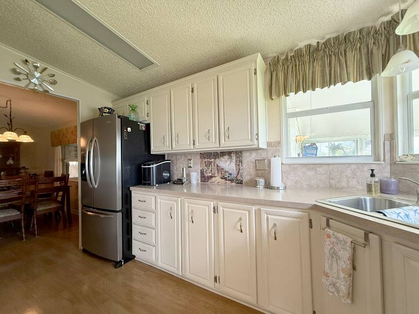 8111 Buena Vista Dr N a Ellenton, FL Mobile or Manufactured Home for Sale